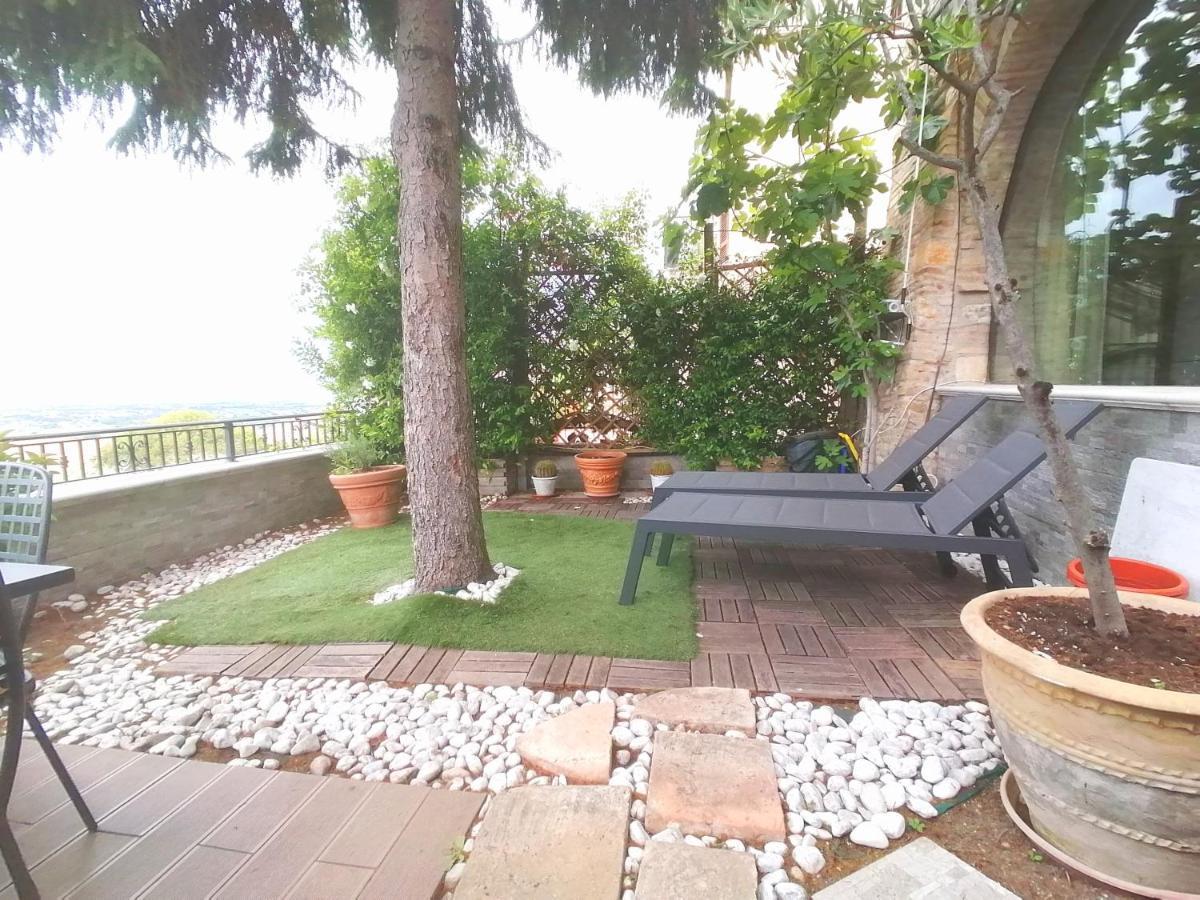 Assisi Garden Suite Buitenkant foto